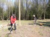 Úklid kolem studny 17.4.2014